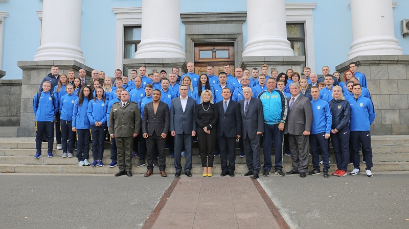 Фото Збірна команда ЗС України у Міністерстві оборони перед вильотом на Всесвітні ігри у КНР