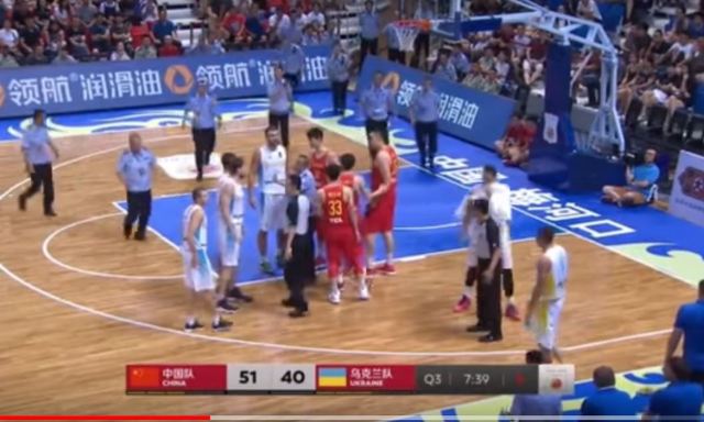 Бійка під час баскетбольного матчу Китай-Україна у КНР